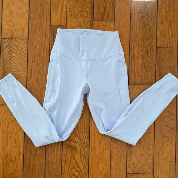 Lululemon Light Blue Full Length Leggings - Size 8 - Picture 4 of 5